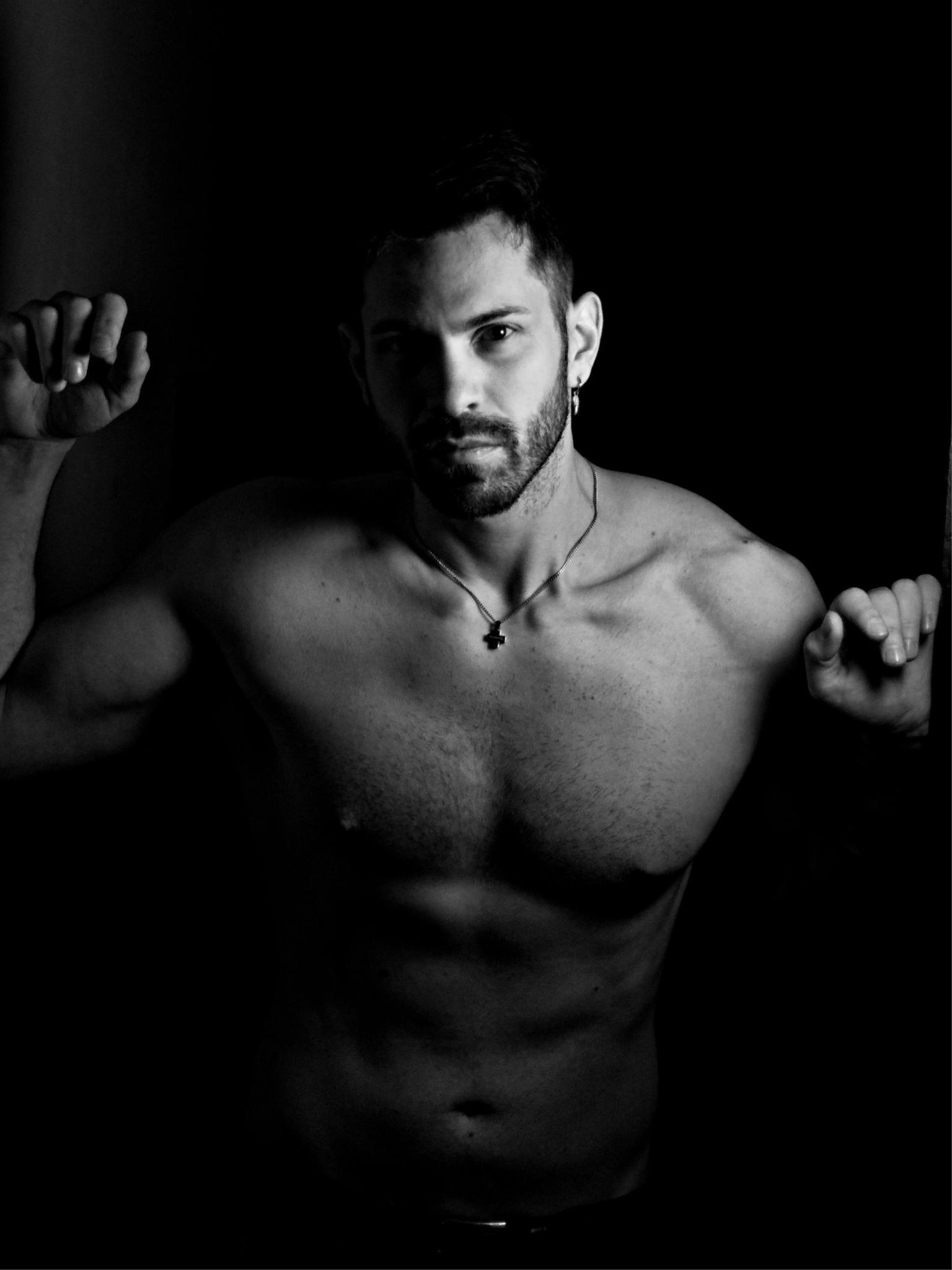 francesco merli attore scrittore bianco e nero